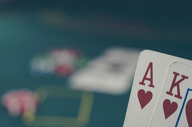 Bí quyết chơi poker thành công W88