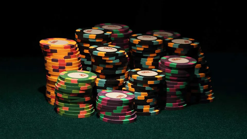 quy đổi chip poker